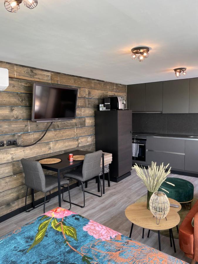 Tiny House Villa Westdorpe Bagian luar foto